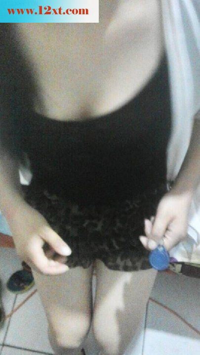 昨晚拿下的小骚货 [16P]